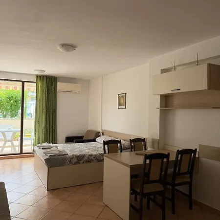 студио партер Apartmán